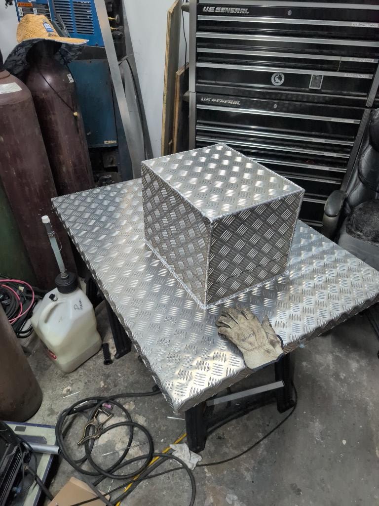 Aluminum Diamond-Plate Storage Box